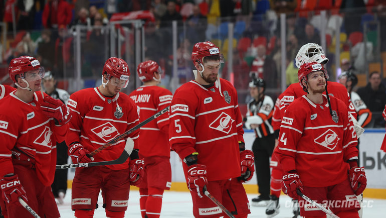    Хоккеисты «Спартака».Александр Федоров