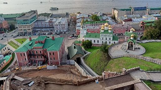 Прогулка по крепостной стене.Нижегородский Кремль.