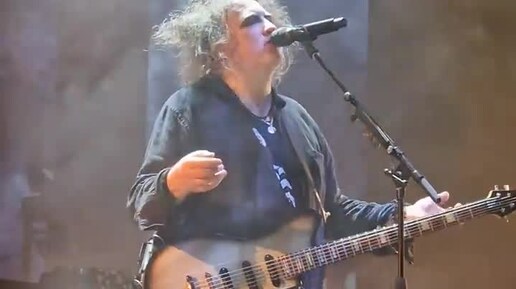 The Cure - I Can Never Say Goodbye - performance in Croatia, Arena Zagreb 27.10.2022