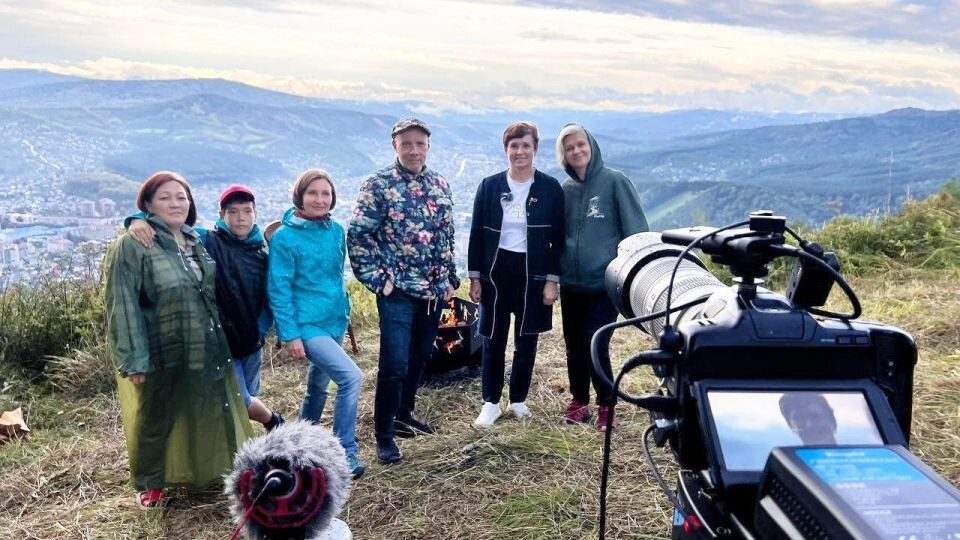    Съемки фильма о Горно-Алтайске. Источник: Telegram-канал Ольги Сафроновой