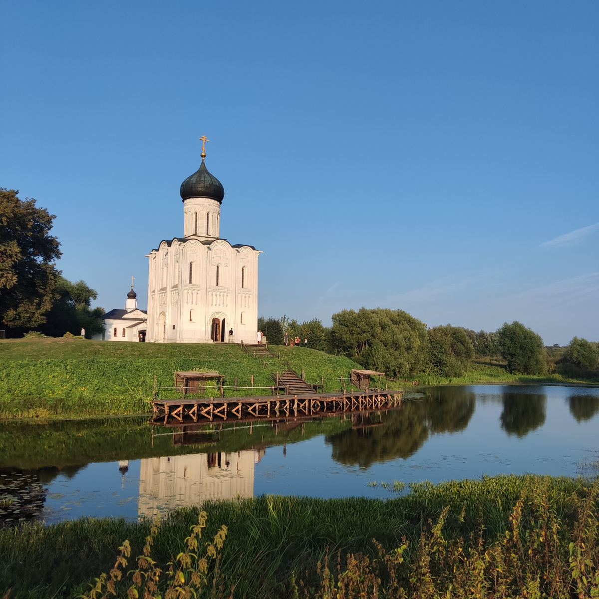 Церковь Покрова -на-Нерли 