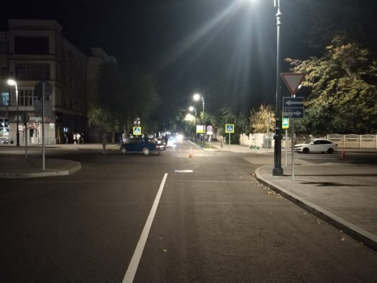    Протаранил 2 авто. В центре Оренбурга мотоциклист врезался в ВАЗ и в Гранту Белов Михаил Александрович