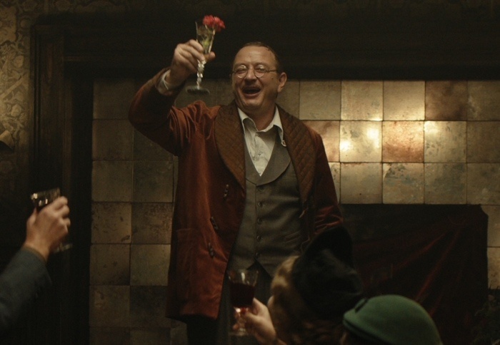  Марат Башаров в фильме «Мастер и Маргарита». / Фото: kinoteatr.ru