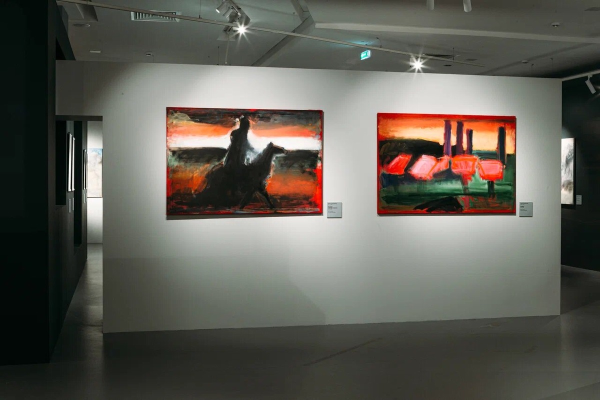 Картины Ирины Старженецкой на выставке "Культурный полюс. Таруса" в музее "Новый Иерусалим"