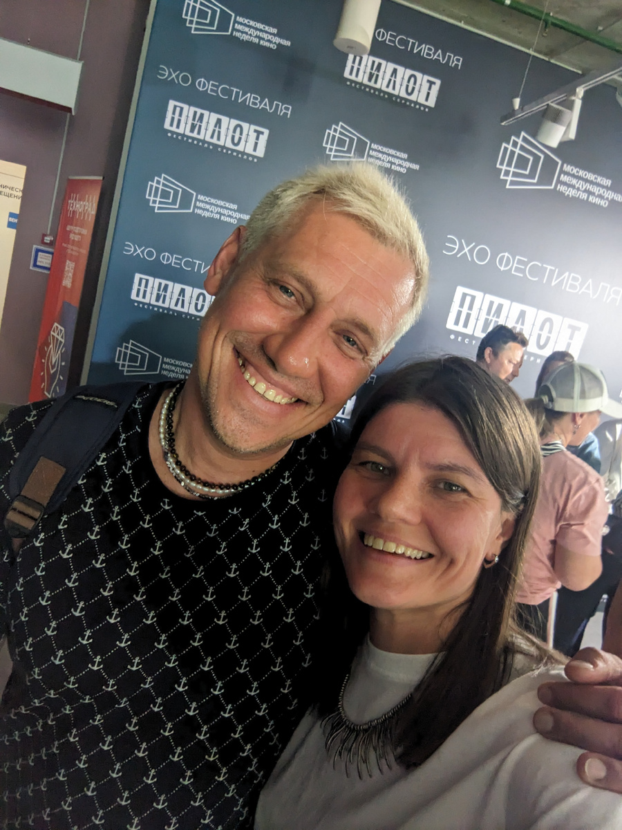 Я с креативным продюсером Павлом Полуйчиком, представившим на питчинге, на мой взгляд, самый любопытный и подготовленный проект 