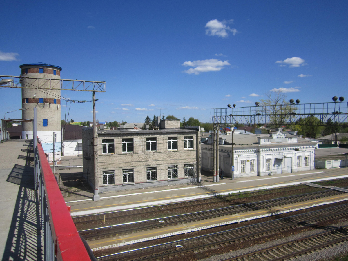 Железнодорожная станция, п. Татищево