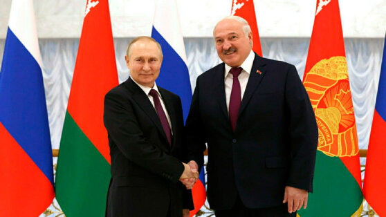    Путин удостоил Лукашенко высшей госнаграды России Анастасия Романова