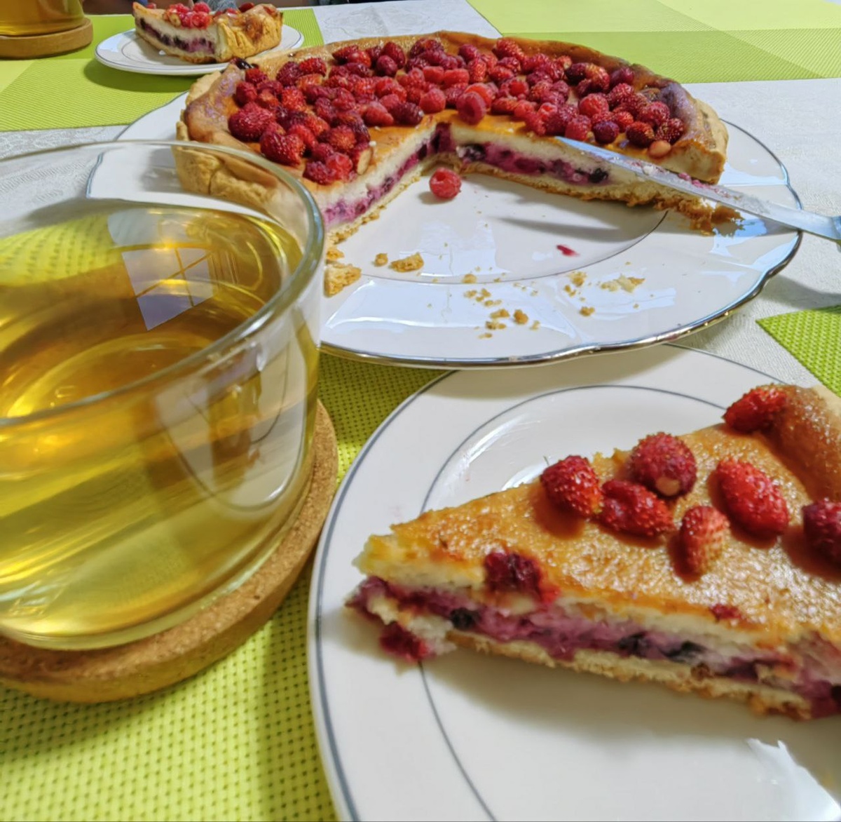 Пирог пекла сестра, и красиво и вкусно!