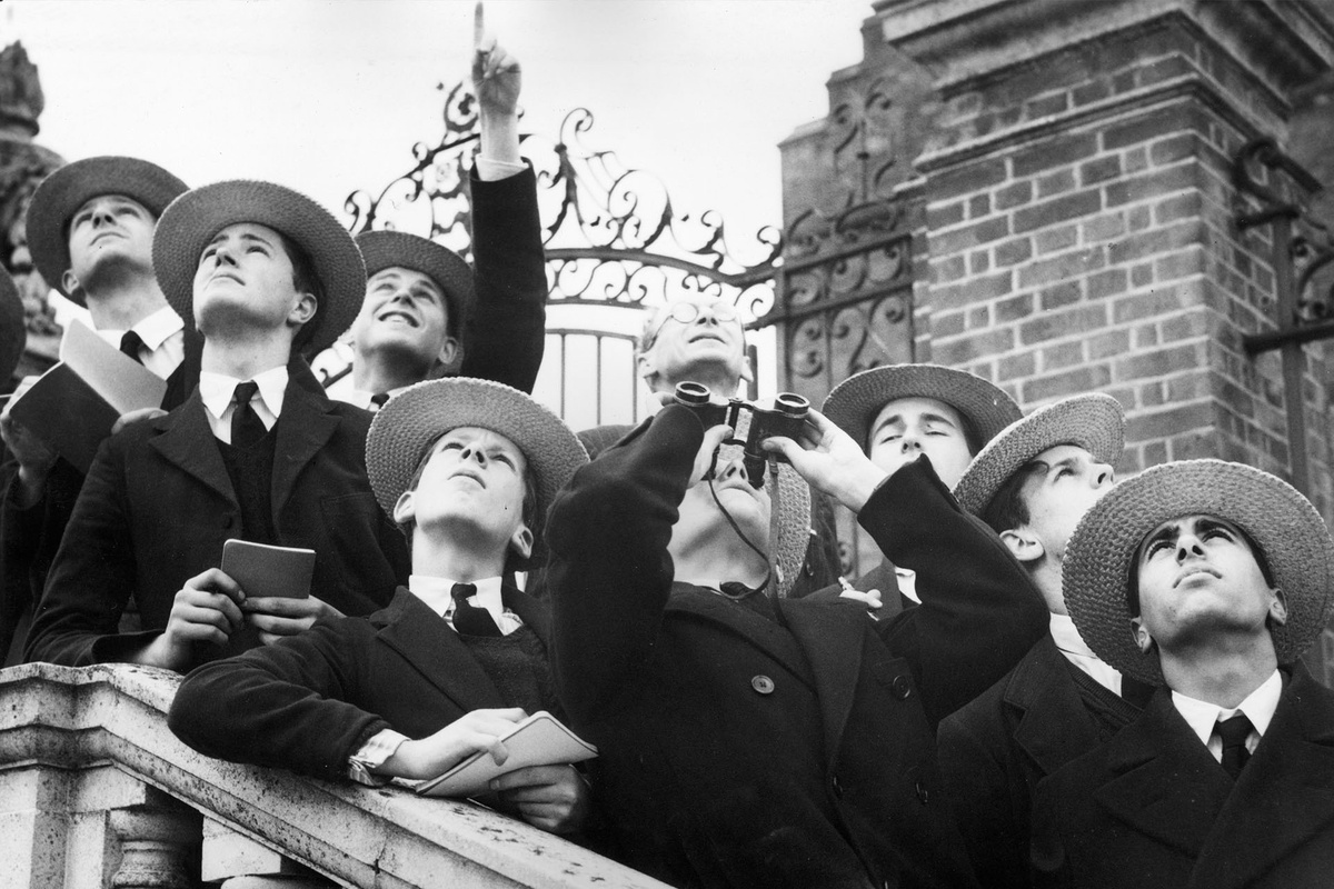    Ученики школы Harrow