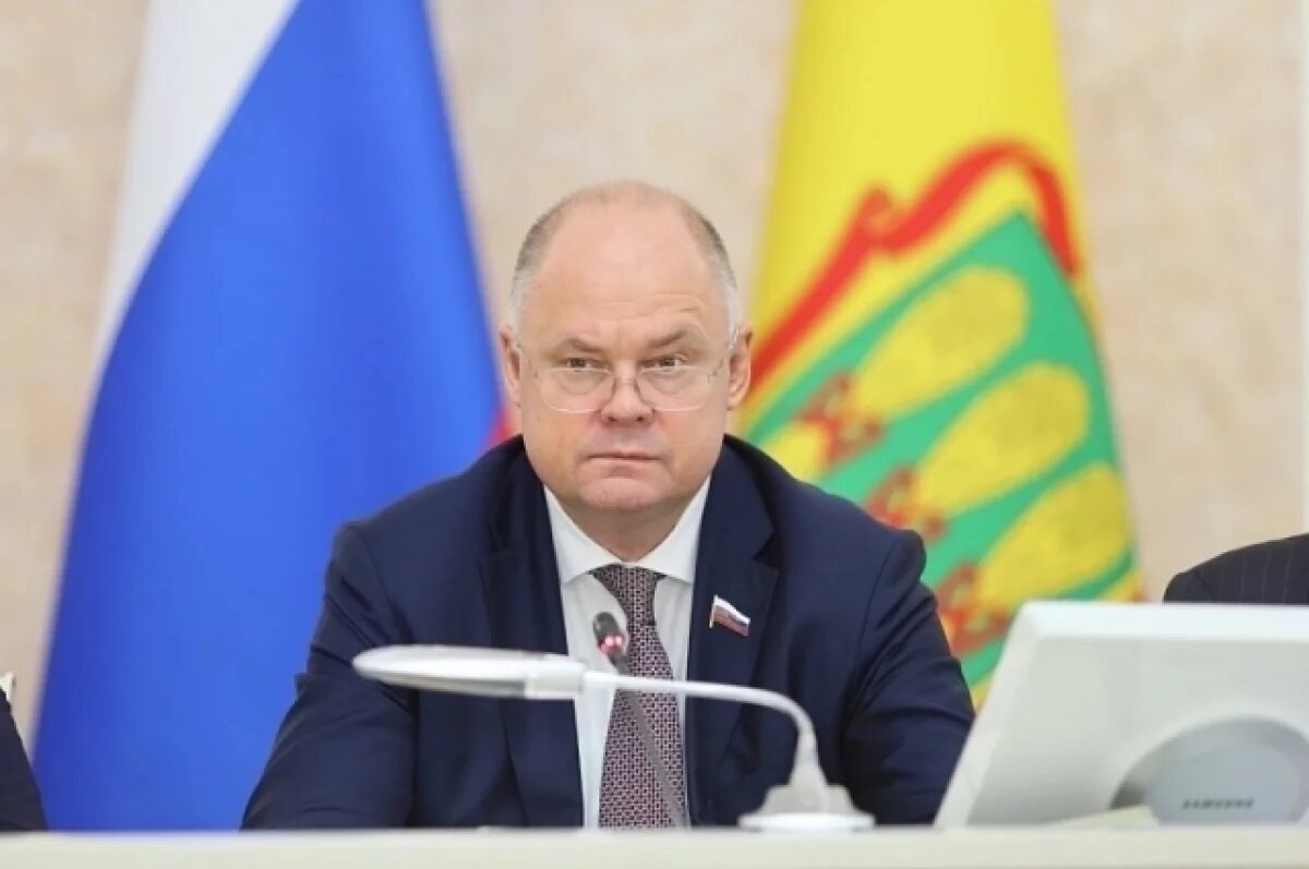    По инициативе Вадима Супикова организованы выезды верующих к святым местам