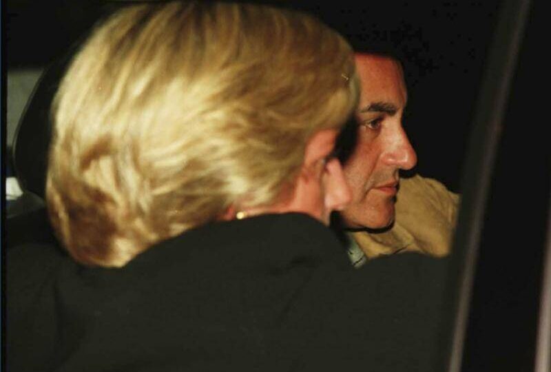 Королевская мишень: кто на самом деле убил принцессу Диану?