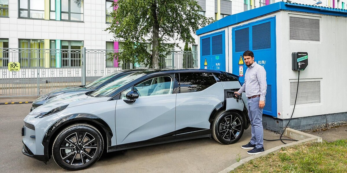 📷 1.1: Зарядка электрокара | mos.ru