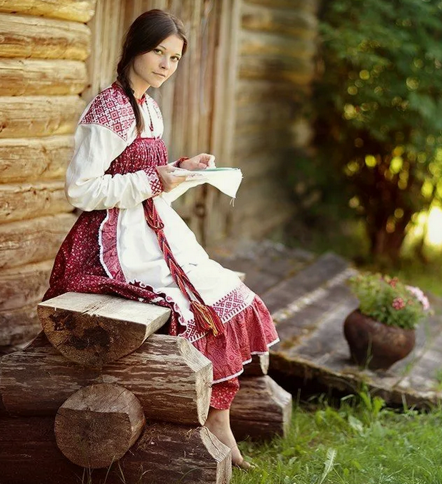 Красивая девушка