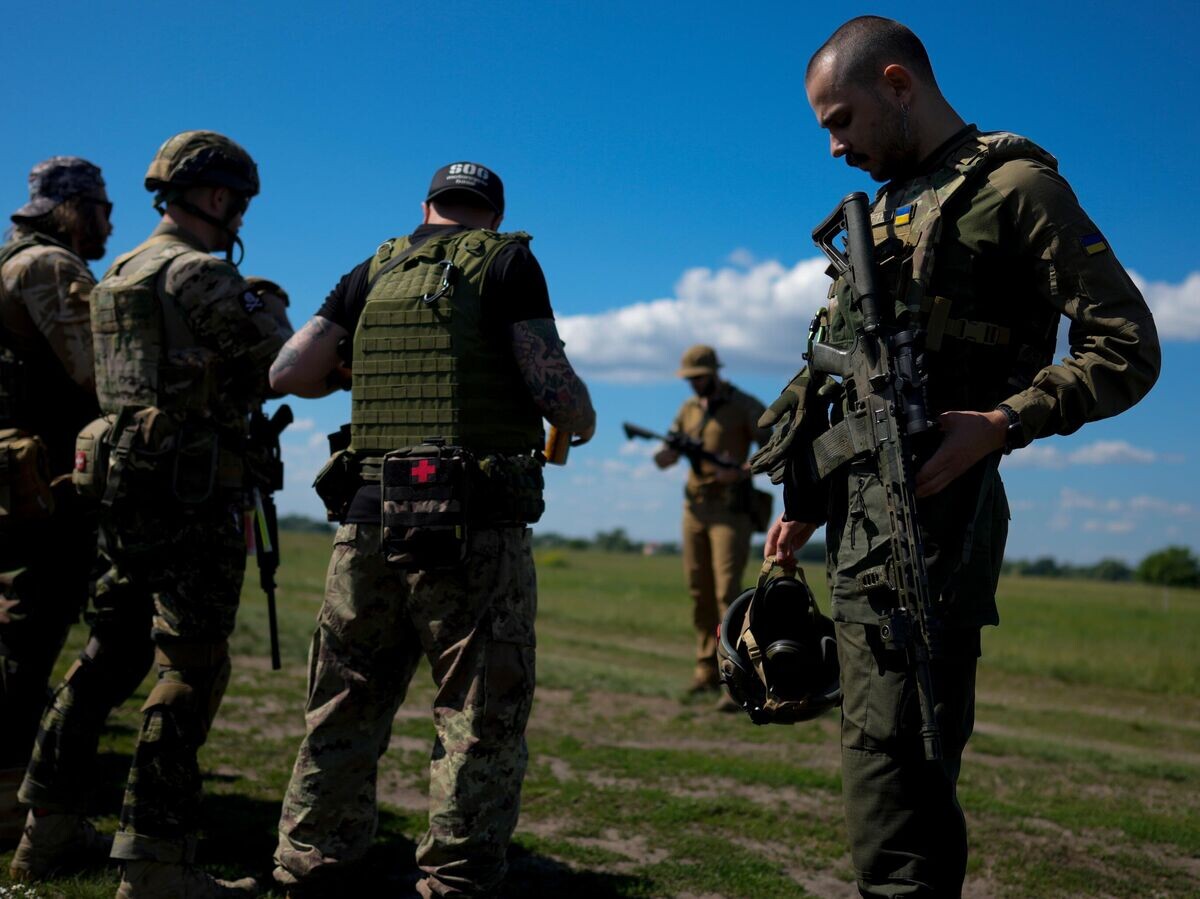    Обучение украинских военнослужащих© AP Photo / Natacha Pisarenko