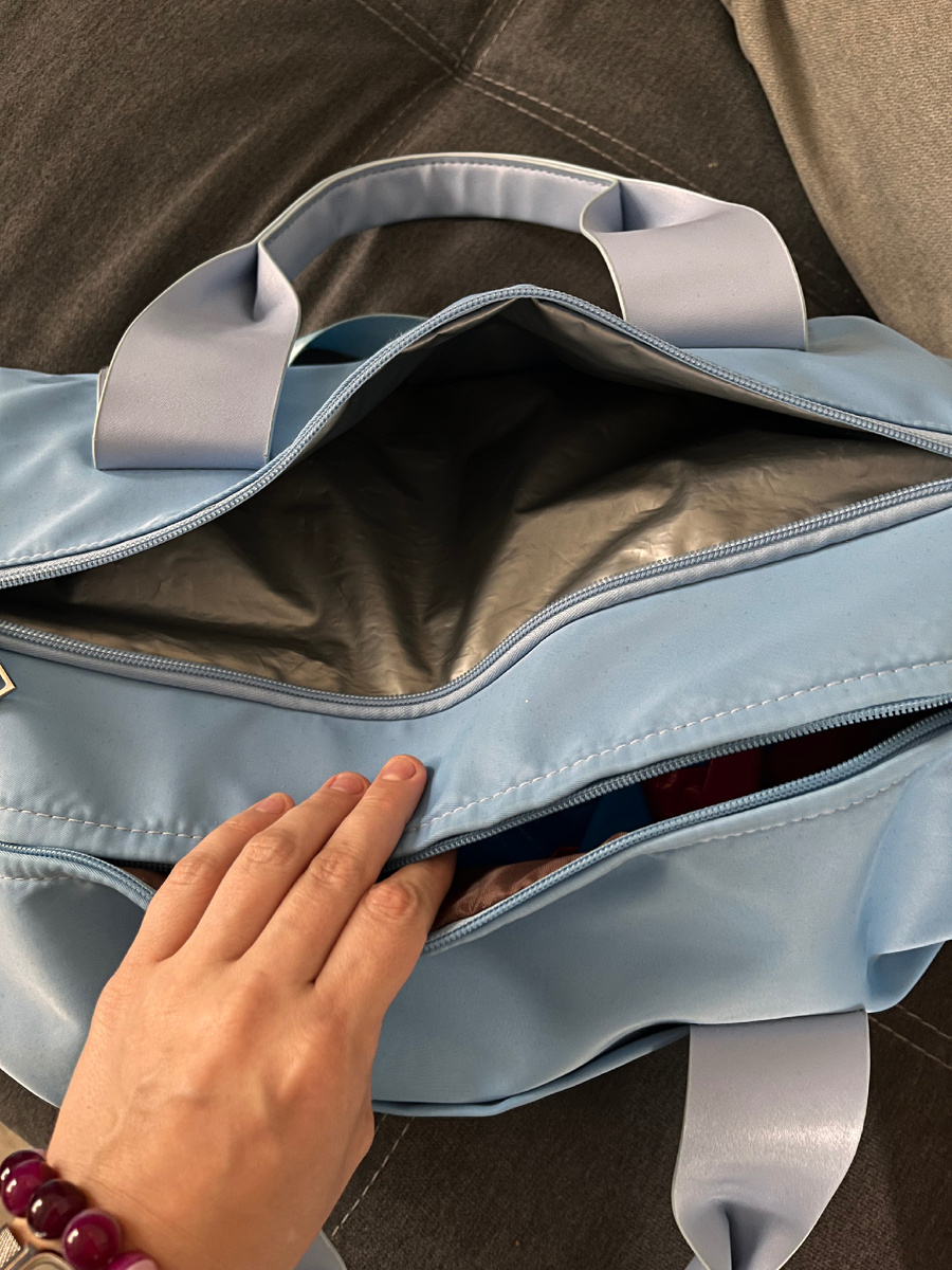 Карман для мокрых вещей 