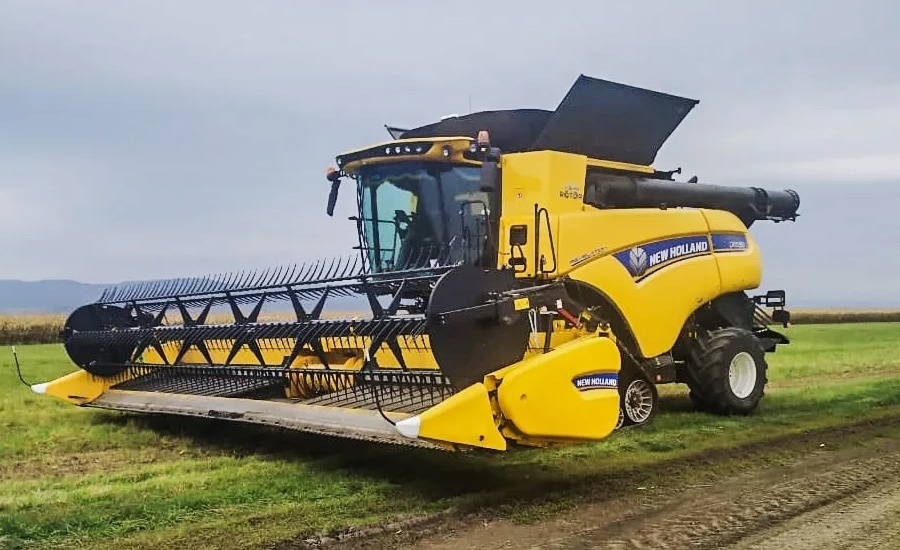 New Holland CR10.90