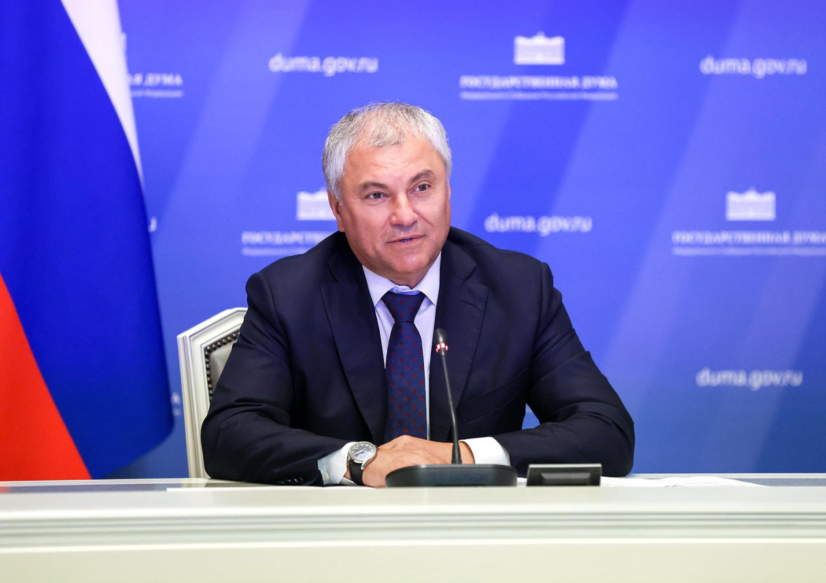 Вячеслав Володин не приветствует непродуктивных отпусков депутатов и всегда работает в своём округе. Фото: Пресс-служба ГД РФ.