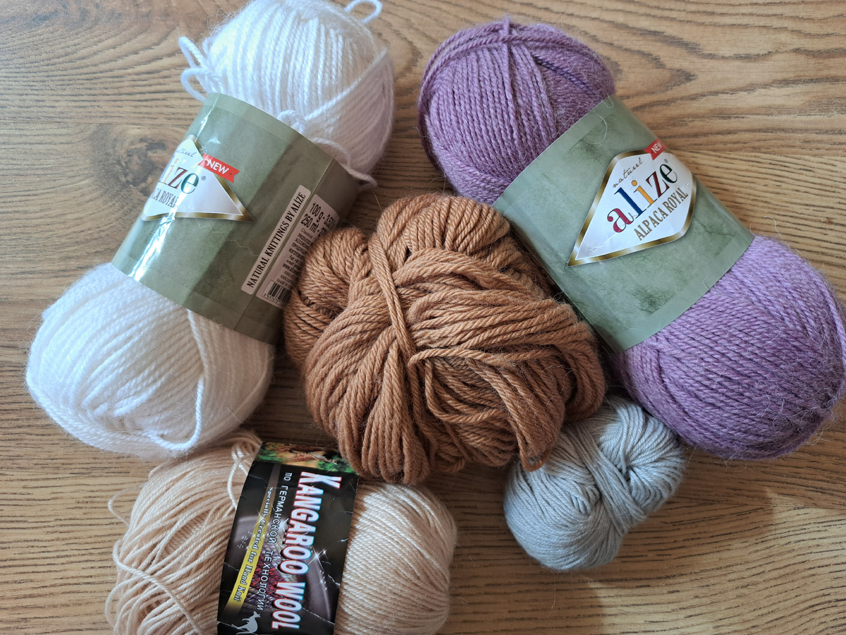 В этот раз цветов намного меньше