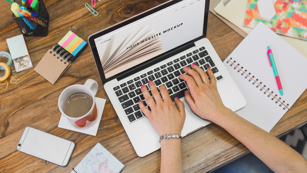 Изображение взято с сайта www.freepik.com                                                   <a href="https://www.freepik.com/free-psd/woman-typing-laptop-sitting-desk_1163415.htm#fromView=search&page=2&position=3&uuid=857aa5fd-0e8c-4d3a-9096-a4d52c18e709">Image by freepik</a>