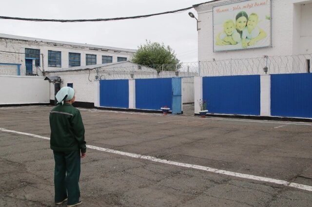    Тамара сожалеет о случившемся и считает, что всё в её жизни могло быть по другому Фото: УФСИН РФ по Омской области Фото: УФСИН РФ по Омской области 