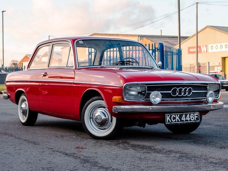 Audi 60L (103) вид с переди
