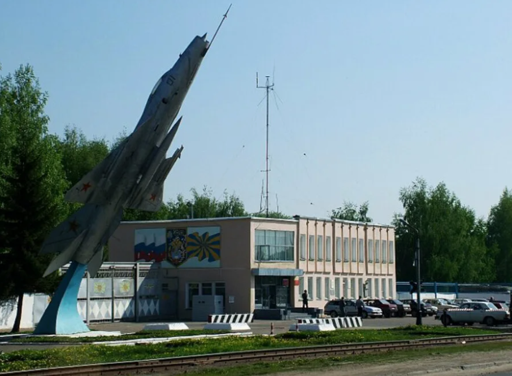 КПП Тамбовского ВВАИУ.