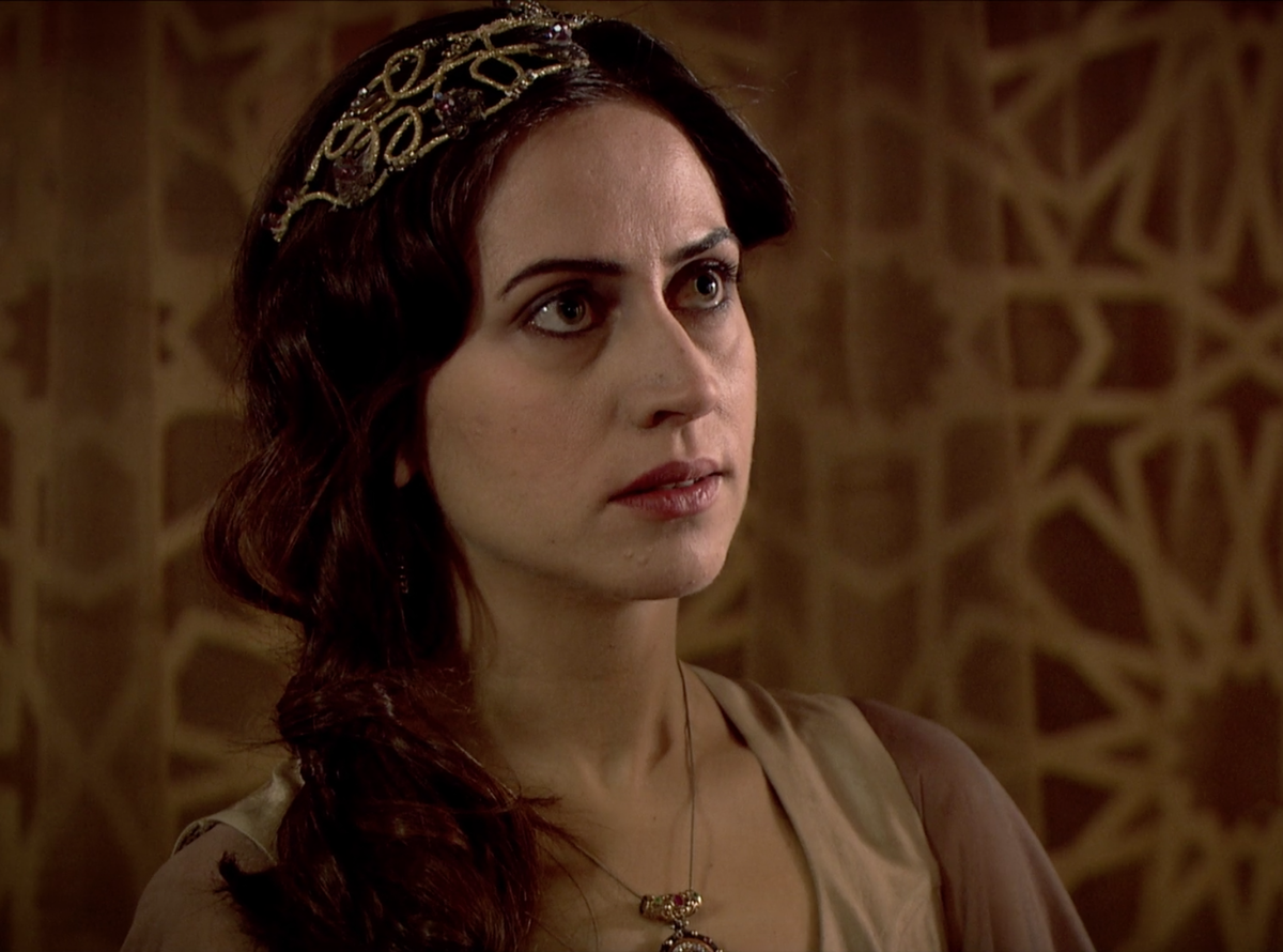 Гюльфем видит заветную надпись