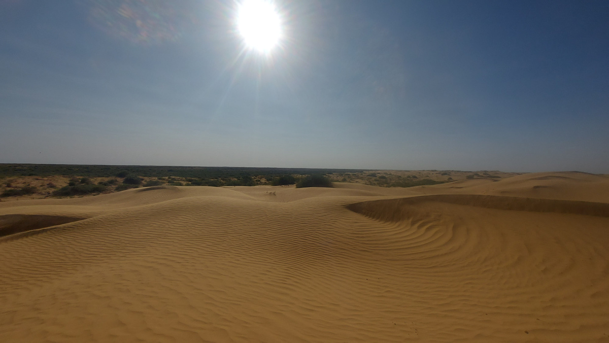 Бархан Большой брат.