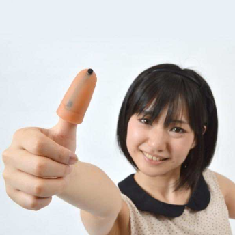 Маленькой девушке - БОЛЬШОЙ ПАЛЕЦ