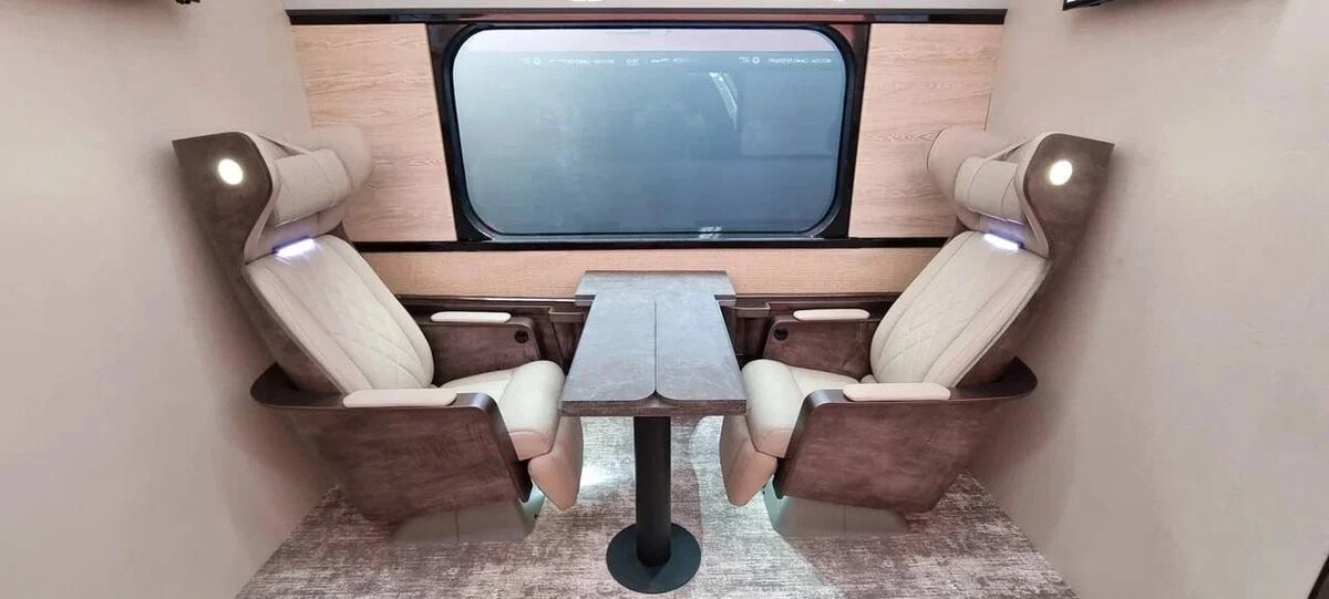 Модель будущего поезда внутри