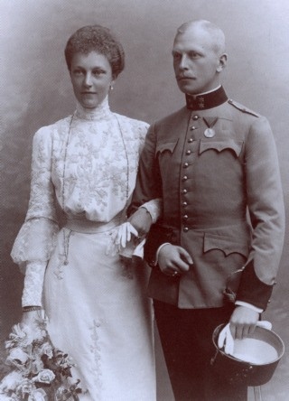 Елизавета с мужем Оттоном Виндшгрецем. Источник: b-a-n-s-h-e-e.livejournal