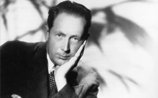 Фридрих Вильгельм Мурнау кокетничает с камерой