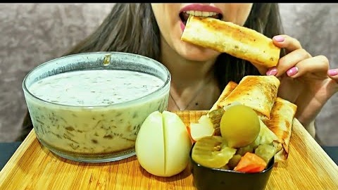 АСМР АЗЕРБАЙДЖАНСКАЯ ЕДА 🇦🇿 ДОВА __ КУРИНЫЕ Рулетики #мукбанг #асмр #youtubeshorts #youtube #food