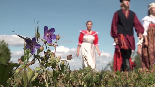 Старинные песни и наряды села Крохино, поднятые со дна реки Шексны