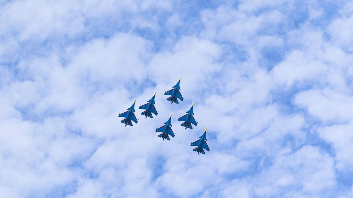 Полет Русских витязей. фото из интернета