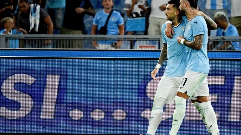    Футболисты «Лацио». AFP