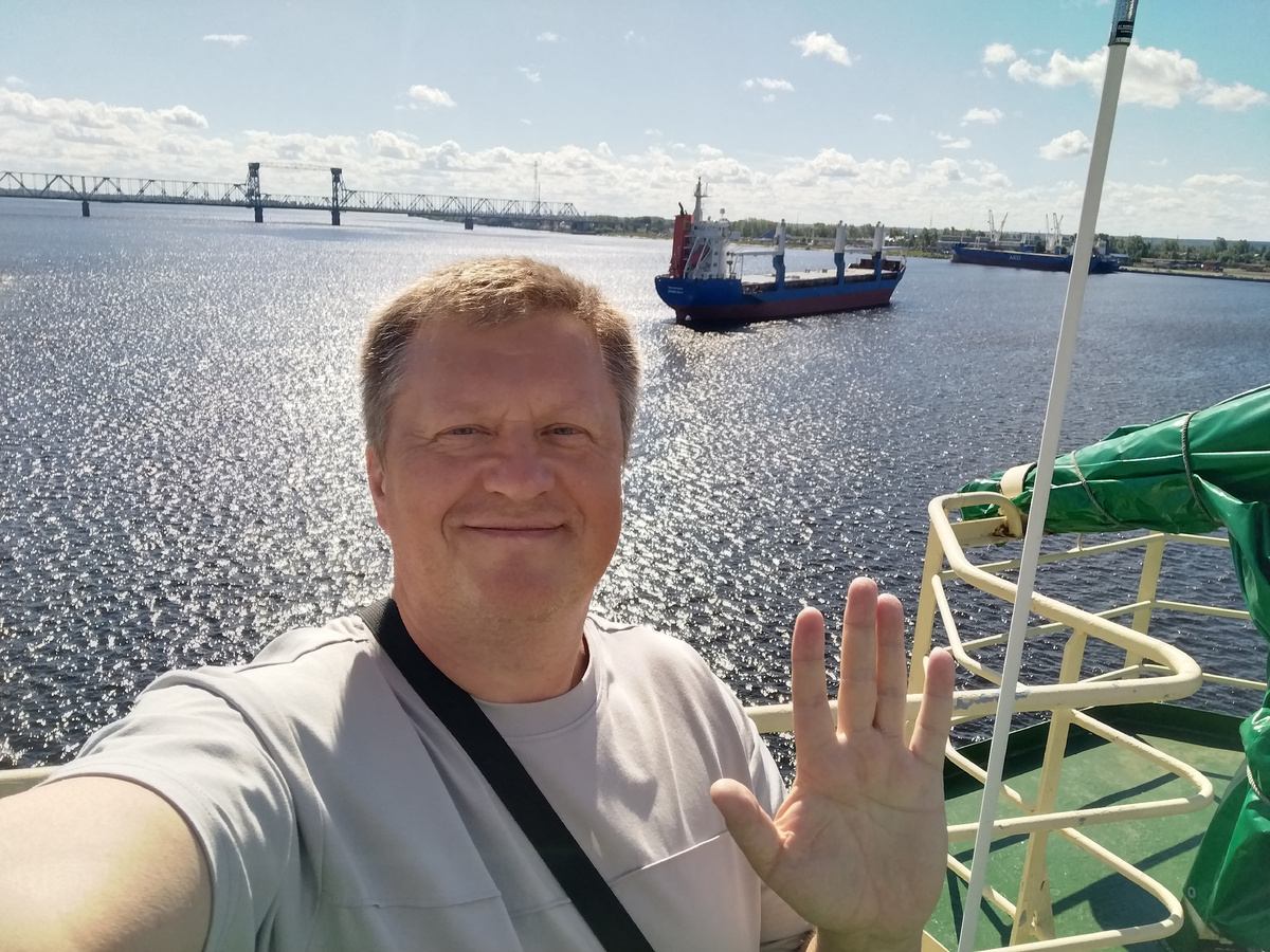 Северная Двина шириной у нас с море - в узком месте!