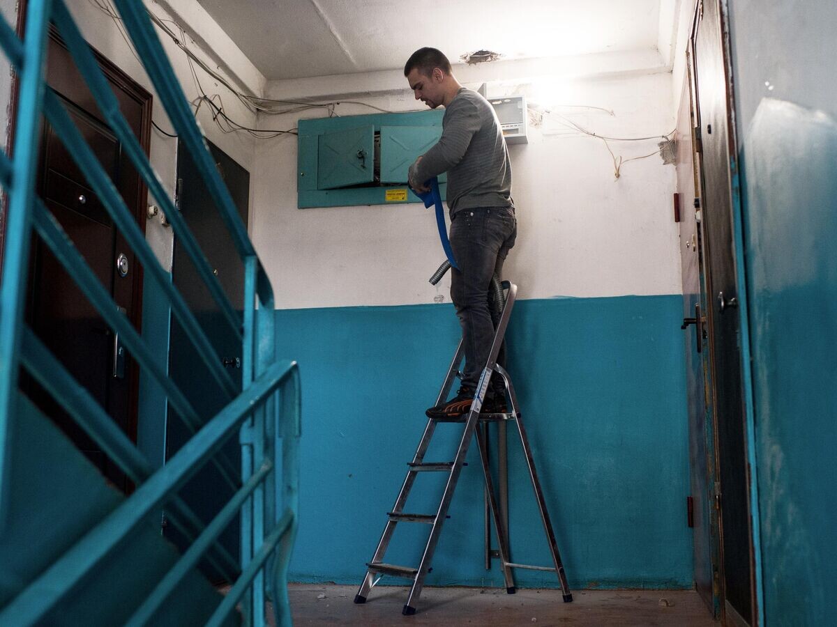    Капитальный ремонт жилья© РИА Новости / Алексей Мальгавко