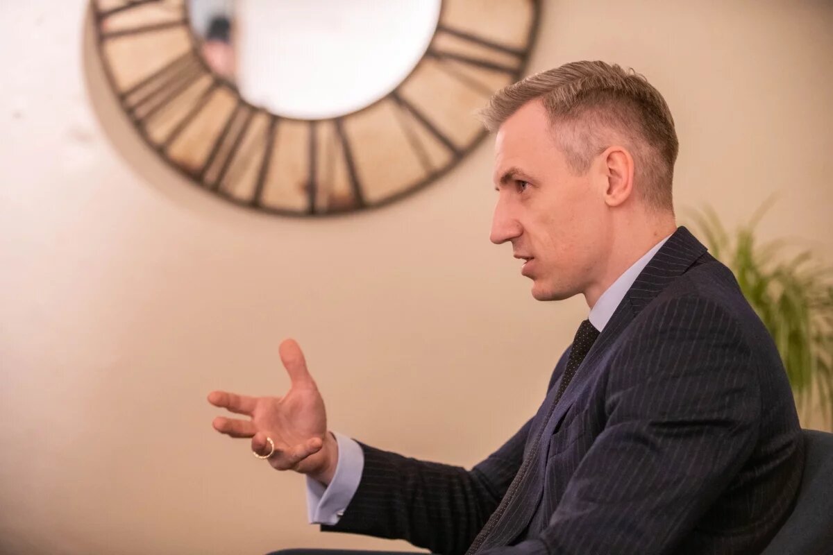    В Смоленской области усилят поддержку для молодых специалистов и целевиков