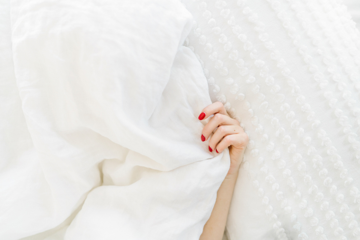 Рекомендуется полностью избегать использования таких слов и фраз, чтобы минимизировать риск блокировки контента или аккаунта!!!
