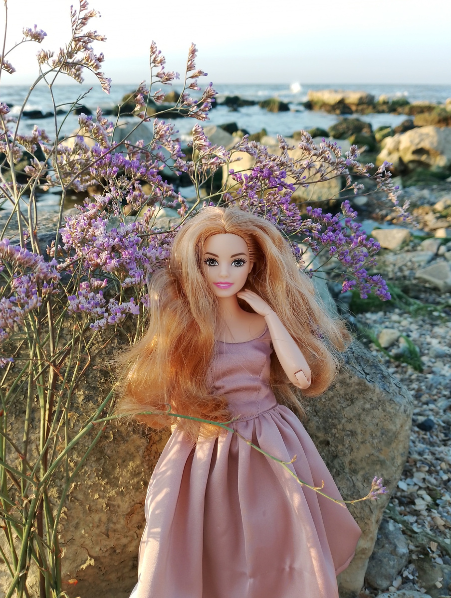 Барби "Безграничные движения" FTG80/FTG84 Джойс пышка