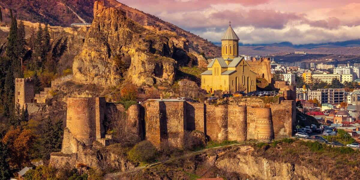 Крепость Нарикала - Тбилиси, Грузия. Фото из интернета.