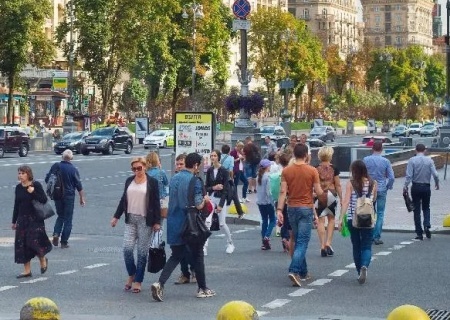    «Чемодан. Вокзал. Европа». Порядка 400 тысяч украинцев могут покинуть страну из-за проблем со светом