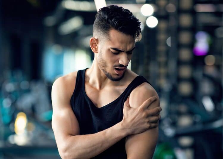 Боль в плече