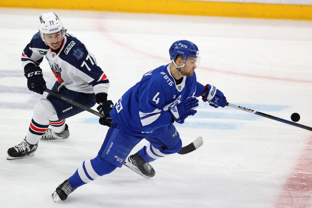    Заброшенная Денисом Яном (№77) шайба в начале 2-го периода во многом стала определяющей