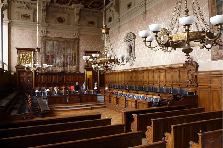 Вот так выглядит помещение, где проходит суд. Фото из сети 