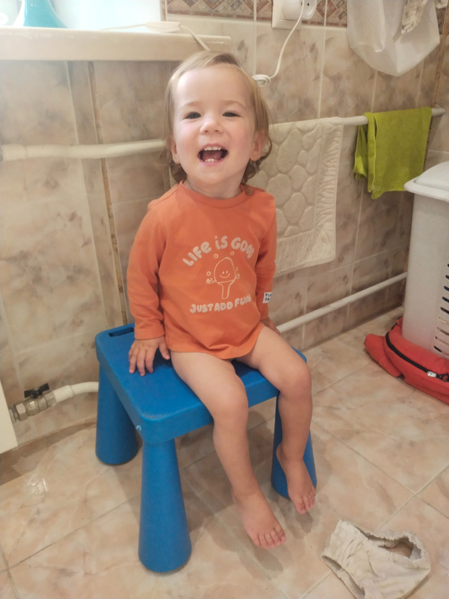 6 часов и 9 минут утра. Мира искренне рада этому