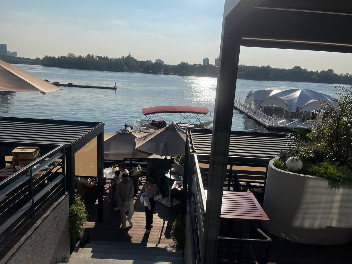 вид на веранду сверху