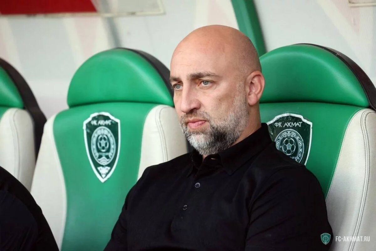    Магомед Адиев ушёл с поста главного тренера грозненского ФК «Ахмат»
