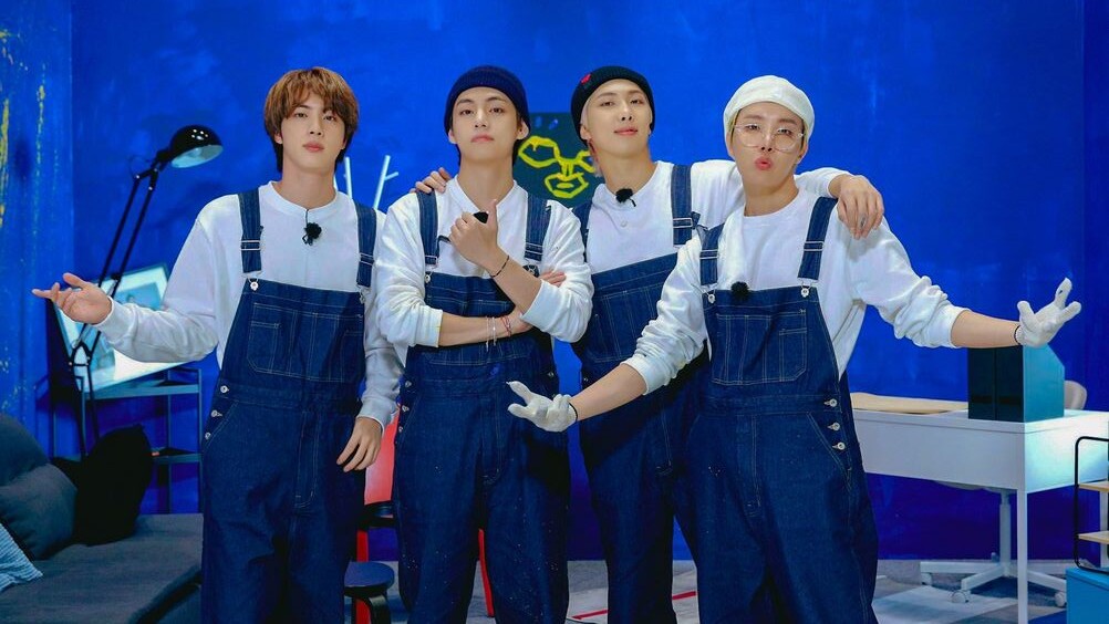 Асфальт кидать не приходилось, а стены выкрасить - нет проблем...